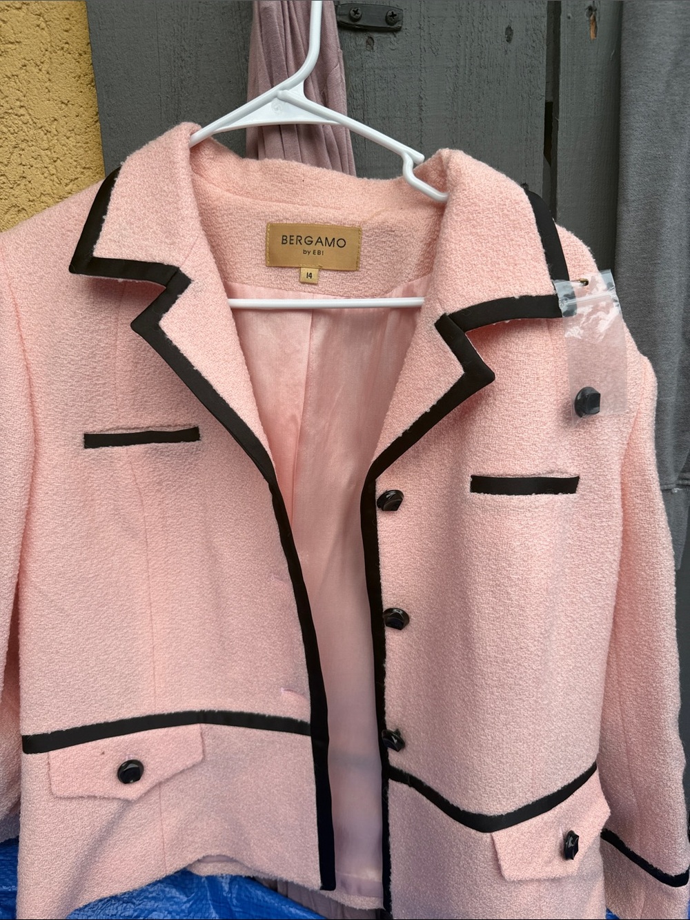 Pink Contrast-Trim Bouclé Blazer